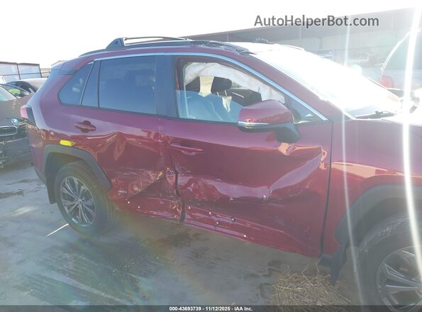 2T3B6RFV6RW055544 2024 TOYOTA LE Red Front view