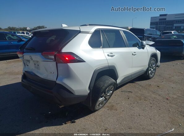 2T3C1RFV8PW280581 2023 TOYOTA LE White Rear right