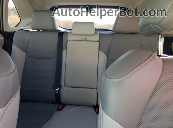 2T3D6RFV3RW080409 2024 TOYOTA LIMITED Синий Вид задних сидений
