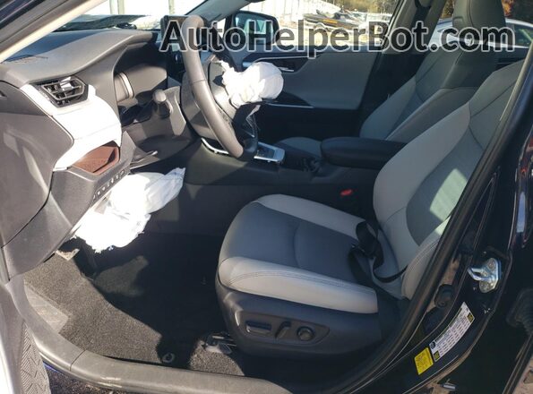 2T3D6RFV3RW080409 2024 TOYOTA LIMITED Синий Вид салона спереди