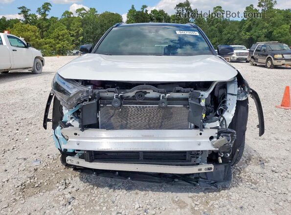 2T3E6RFV4RW051733 2024 TOYOTA RAV4 White Widok z przodu