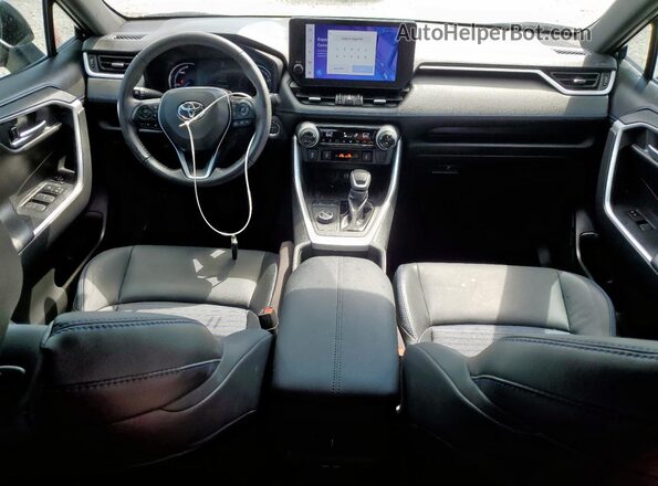 2T3E6RFV4RW051733 2024 TOYOTA RAV4 White Widok deski rozdzielczej
