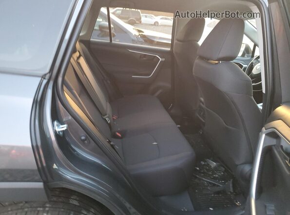 2T3G1RFV0SW574437 2025 TOYOTA LE Silver Սալոնի հետևի տեսք