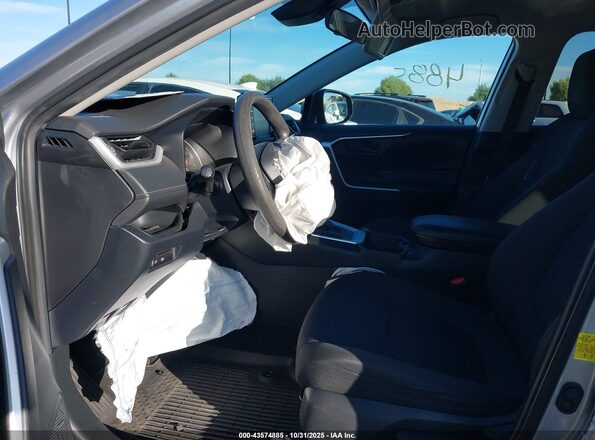 2T3H1RFV2LC051976 2020 TOYOTA LE Silver Front interior view