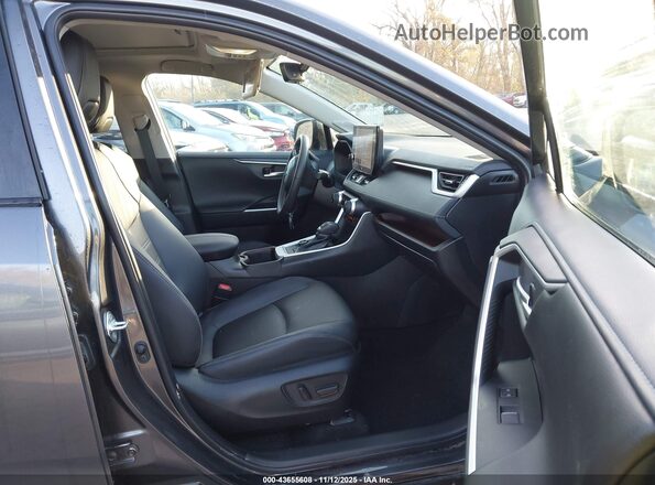 2T3N1RFV6RC468416 2024 TOYOTA LIMITED Gray Widok wnętrza z przodu