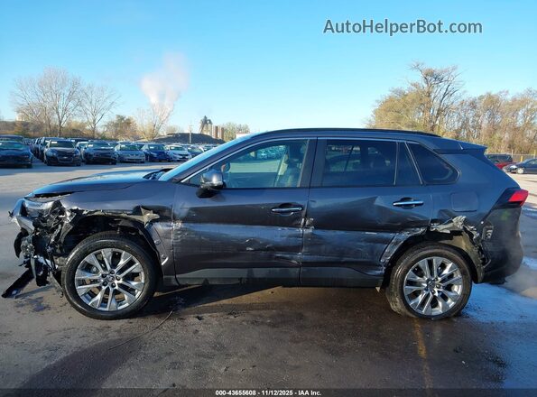 2T3N1RFV6RC468416 2024 TOYOTA LIMITED Gray Widok z przodu