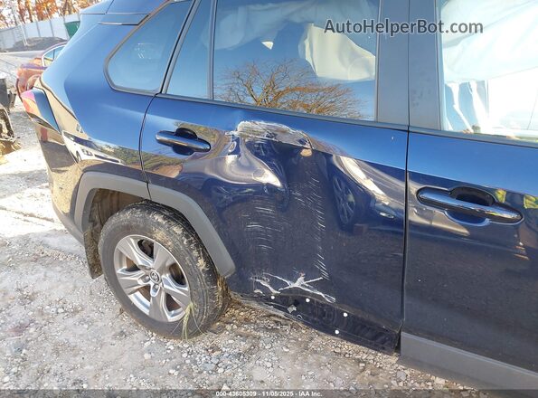 2T3RWRFV1RW251776 2024 TOYOTA LE Черный Вид спереди