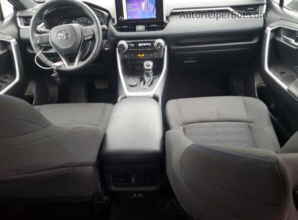 2T3T6RFV9RW048138 2024 TOYOTA RAV4 Black წინა პანელის ხედი