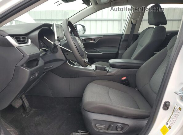 2T3UWRFV6PW154578 2023 TOYOTA RAV4 White Front interior view