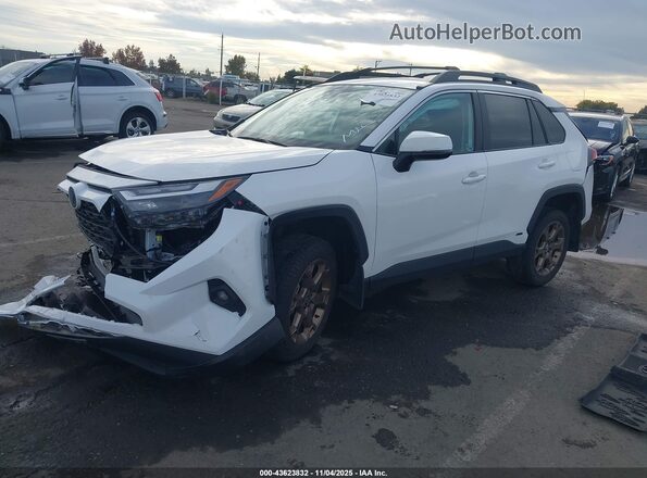 2T3UWRFV6PW176631 2023 TOYOTA RAV4 HYBRID White წინა მარცხენა ხედი სამი მეოთხედიდან