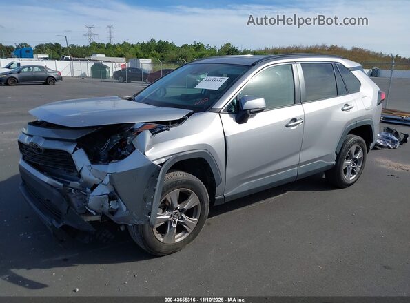 2T3W1RFV1NC186991 2022 TOYOTA LE Silver Front left
