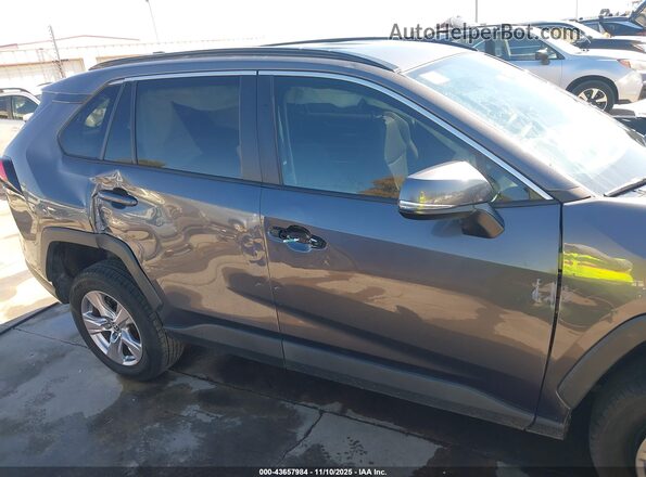 2T3W1RFV5NC185892 2022 TOYOTA LE Серый 