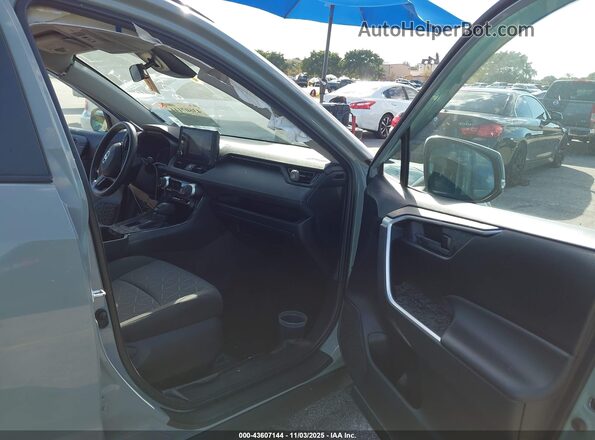 2T3W1RFV5PW278056 2023 TOYOTA LE Серый Вид салона спереди