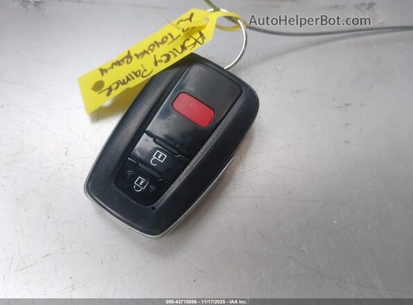 2T3W1RFVXPW286539 2023 TOYOTA LE Gray Вид панелі приладів