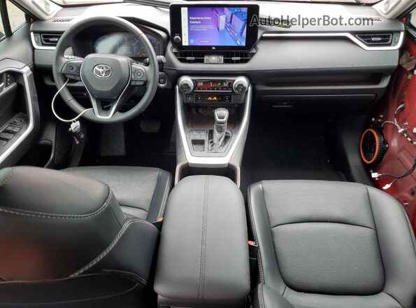 2T3Y1RFV4PW294046 2023 TOYOTA LIMITED Burgundy Vista del salpicadero
