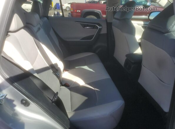 2T3Y1RFV5SW374285 2025 TOYOTA LIMITED Silver Widok wnętrza z tyłu