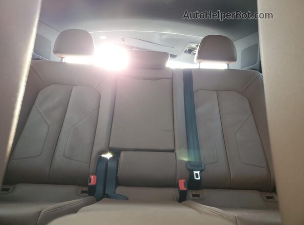 WA1EECF37M1052374 2021 AUDI Q3 Black Widok wnętrza z tyłu