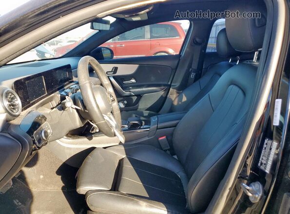 W1K3G4EB5LW047459 2020 MERCEDES-BENZ A Black Vista del salpicadero