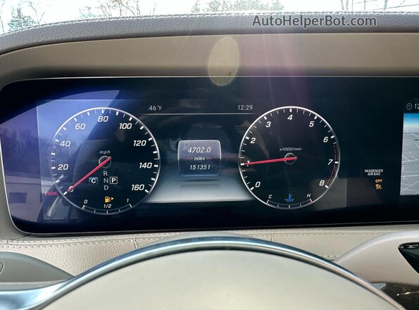 WDDUG6EB2KA439407 2019 MERCEDES-BENZ S White Vista del salpicadero
