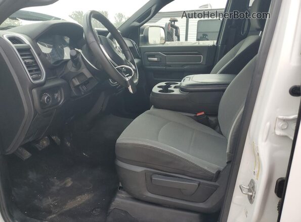 3C63R3DL8MG527947 2021 RAM 3500 White Առջևի վահանակի տեսք