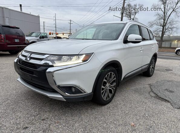 JA4AZ3A37JZ033119 2018 MITSUBISHI OUTLANDER White 