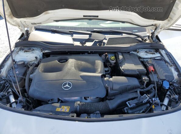 WDDSJ4EBXJN668695 2018 MERCEDES-BENZ CLA-CLASS White 