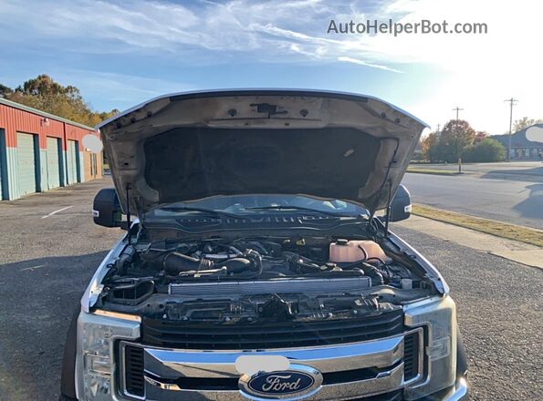 1FDUF5GT7HEC49273 2017 FORD F550 White 