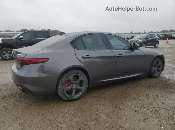 ZARFAEDN1H7550133 2017 ALFA ROMEO GIULIA Серый Передняя правая четверть
