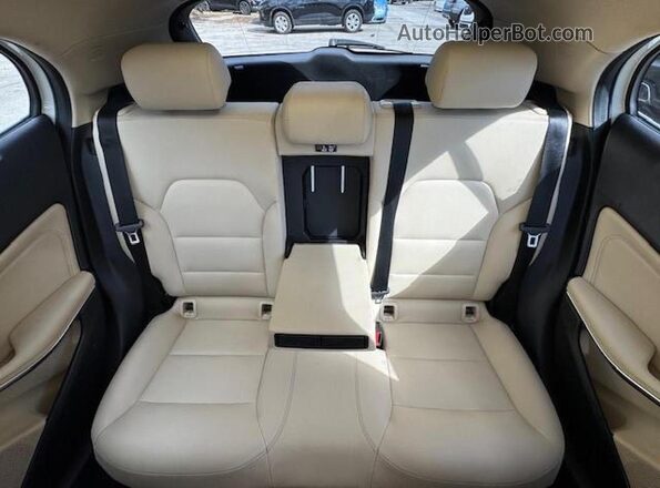 WDCTG4EB3KJ551881 2019 MERCEDES-BENZ GLA-CLASS White 