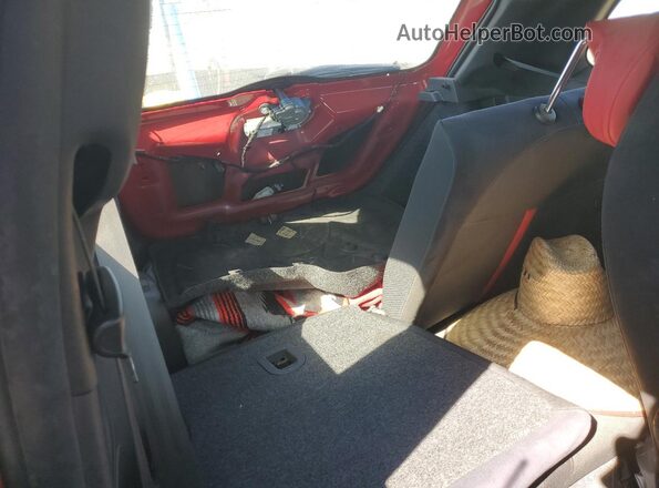 3C3CFFFH4HT594316 2017 FIAT 500 Красный Вид задних сидений