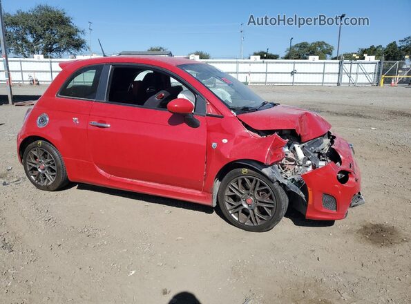 3C3CFFFH4HT594316 2017 FIAT 500 Красный Передняя правая четверть