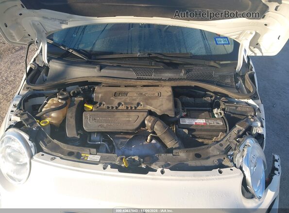 3C3CFFLH8JT425782 2018 FIAT 500C White Vista trasera