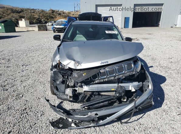 3C4NJCBB3NT176327 2022 JEEP COMPASS Silver Widok z przodu