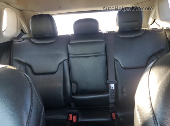 3C4NJCCB6LT152714 2020 JEEP COMPASS Gray Vista de los asientos traseros