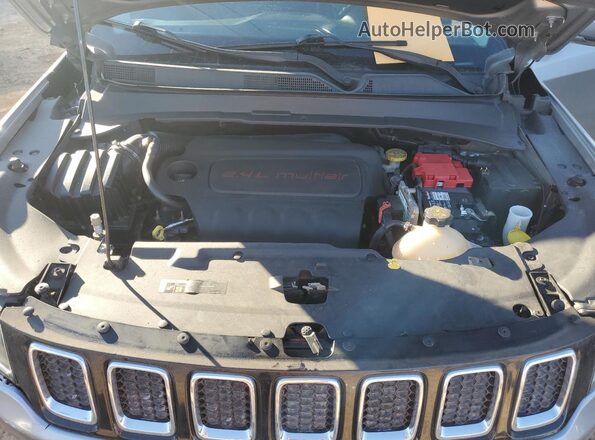 3C4NJCCB6LT152714 2020 JEEP COMPASS Gray Vista del compartimento del motor