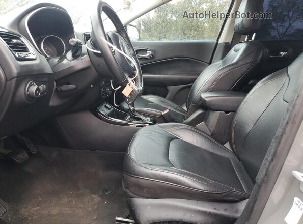 3C4NJCCBXKT777843 2019 JEEP COMPASS Gray Սալոնի դիմացի տեսք
