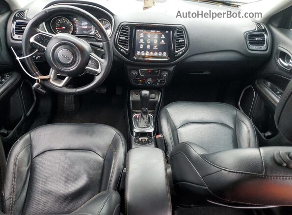 3C4NJCCBXKT777843 2019 JEEP COMPASS Gray Առջևի վահանակի տեսք