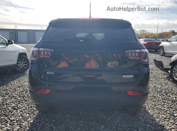 3C4NJDAB9LT210033 2020 JEEP COMPASS Black Widok z tyłu
