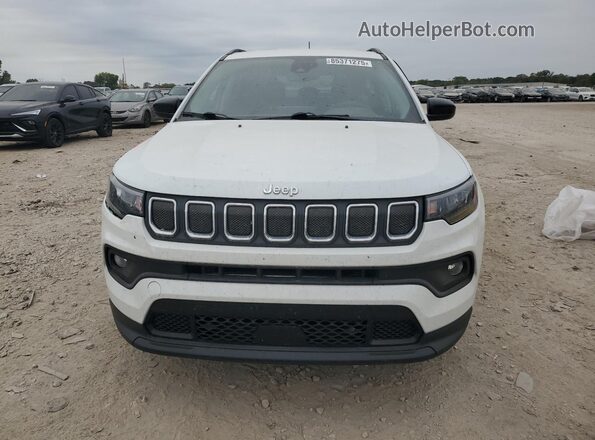 3C4NJDBB1NT165722 2022 JEEP COMPASS White Вид спереду