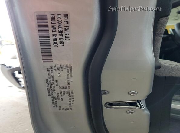 3C4NJDBN1RT170757 2024 JEEP COMPASS Silver Vista interior de 360 grados
