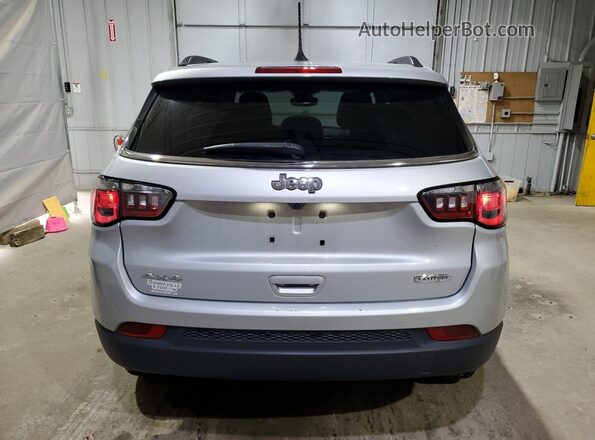 3C4NJDBN1RT170757 2024 JEEP COMPASS Silver Vista trasera
