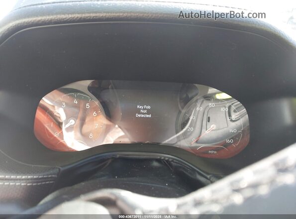 3C4NJDBN9RT592873 2024 JEEP COMPASS Gray 360 interior view