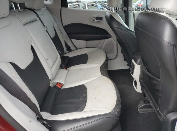 3C4NJDCB3LT182436 2020 JEEP COMPASS Красный Вид задней части салона