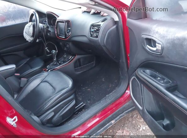3C4NJDCB4HT629332 2017 JEEP NEW COMPASS Red Vista interior delantera