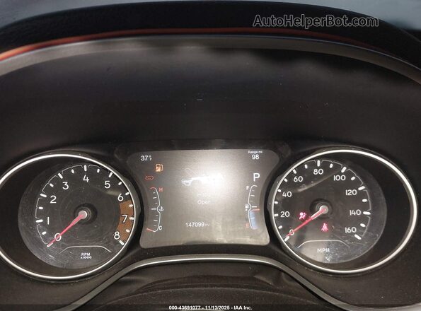 3C4NJDCB4HT629332 2017 JEEP NEW COMPASS Red Vista de los asientos traseros