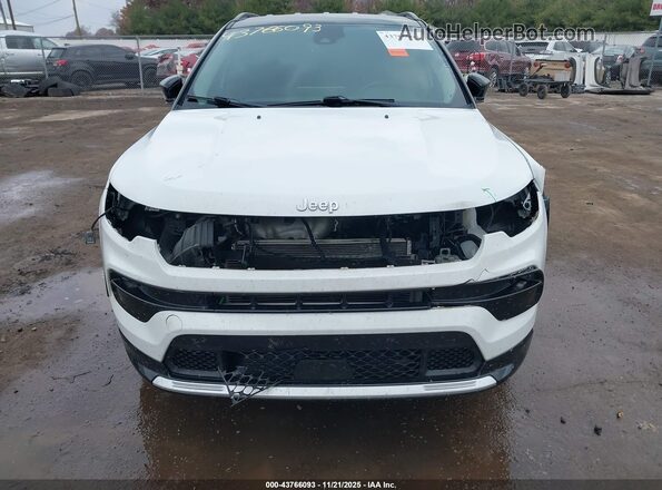 3C4NJDCB4NT160822 2022 JEEP COMPASS White Вид спереду