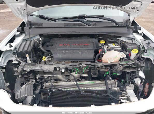 3C4NJDCB4NT160822 2022 JEEP COMPASS White Вид ззаду