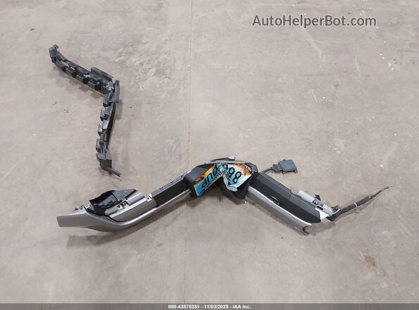 3C4NJDCB4NT189995 2022 JEEP COMPASS Silver Սարքավորումների վահանակի տեսք