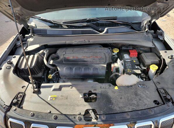 3C4NJDCB7NT168803 2022 JEEP COMPASS Gray Engine compartment view