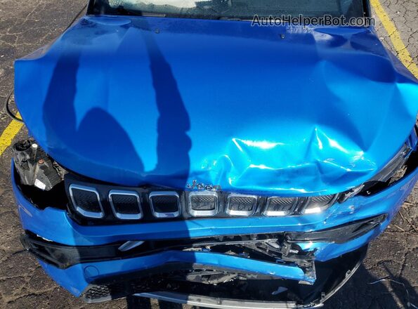 3C4NJDCBXNT136640 2022 JEEP COMPASS Синий Вид подкапотного пространства